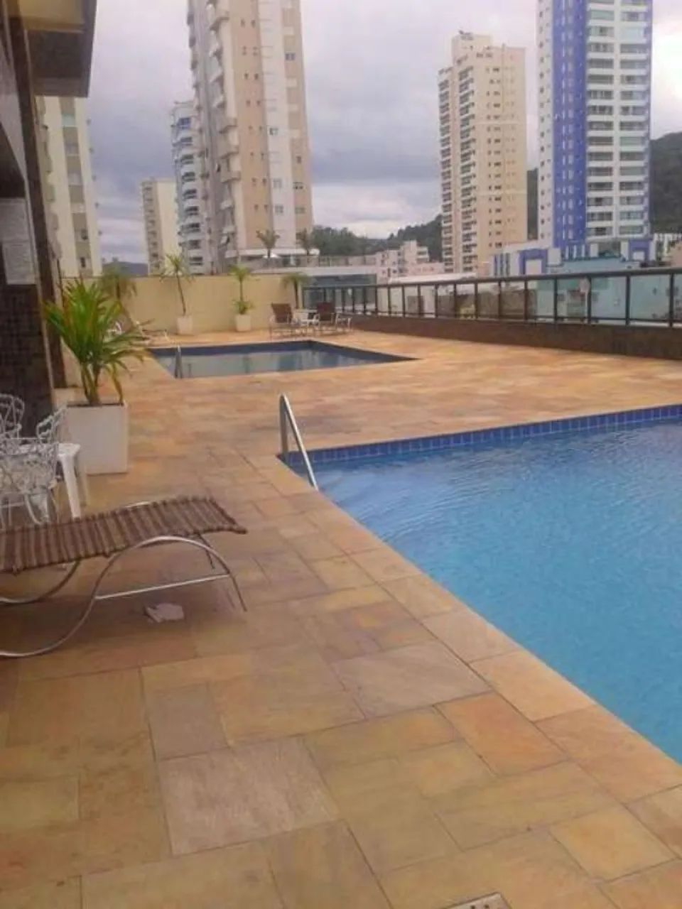 Predio com PISCINA prox Shopping - Foto 3