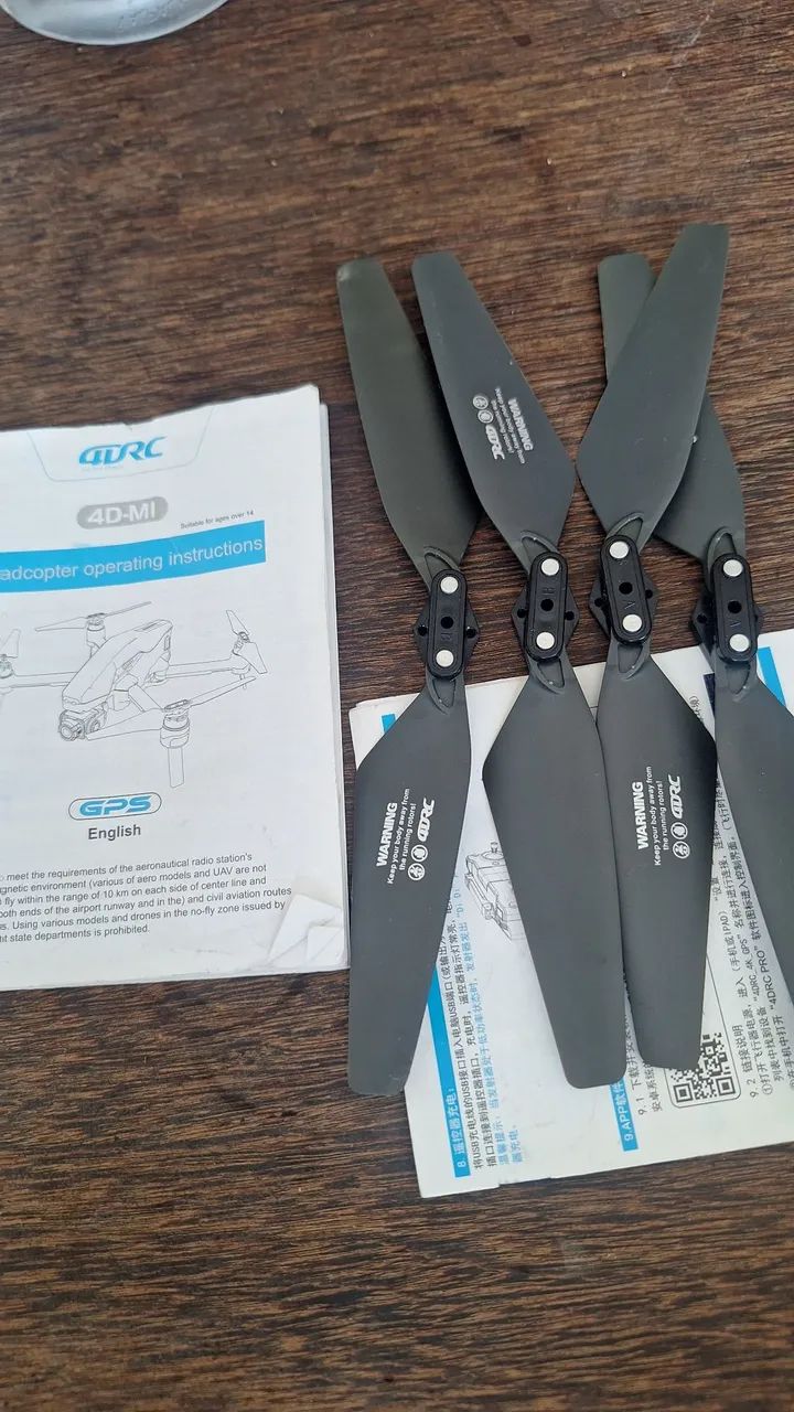 Radio Controle e Hélices para Drone 4DRC M1  - Foto 4
