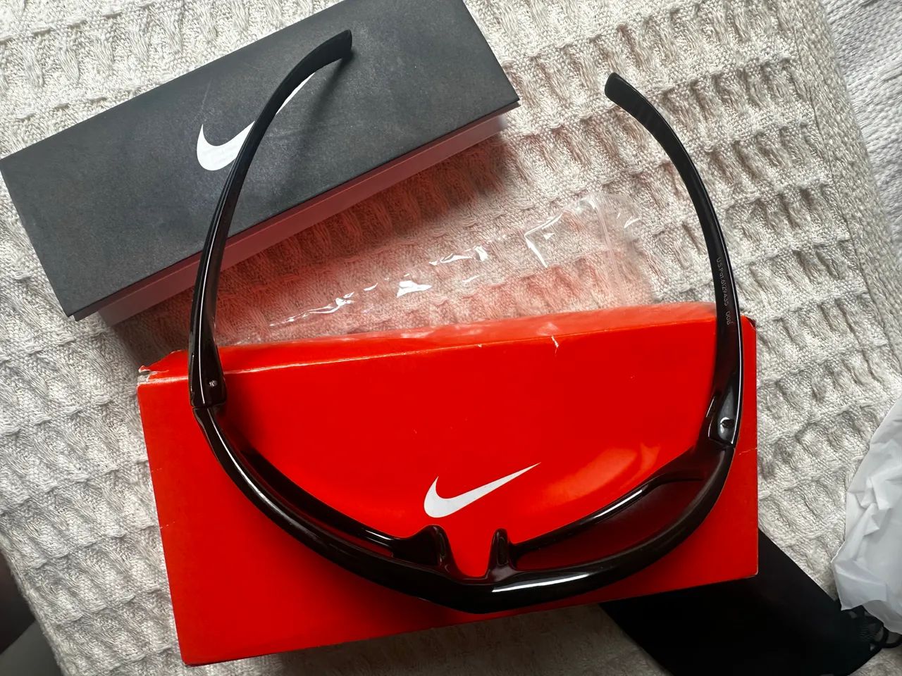 Óculos NIKE EVO 128 GDO SQ usado excelente estado sem riscos  - Foto 5