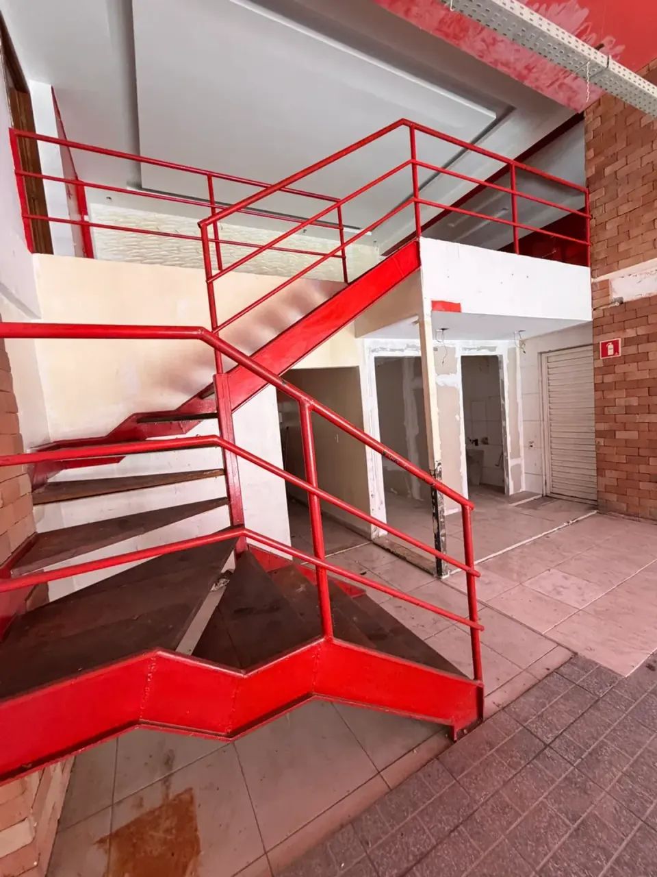 MARAVILHOSA LOJA COMERCIAL - 94m2 - Foto 3