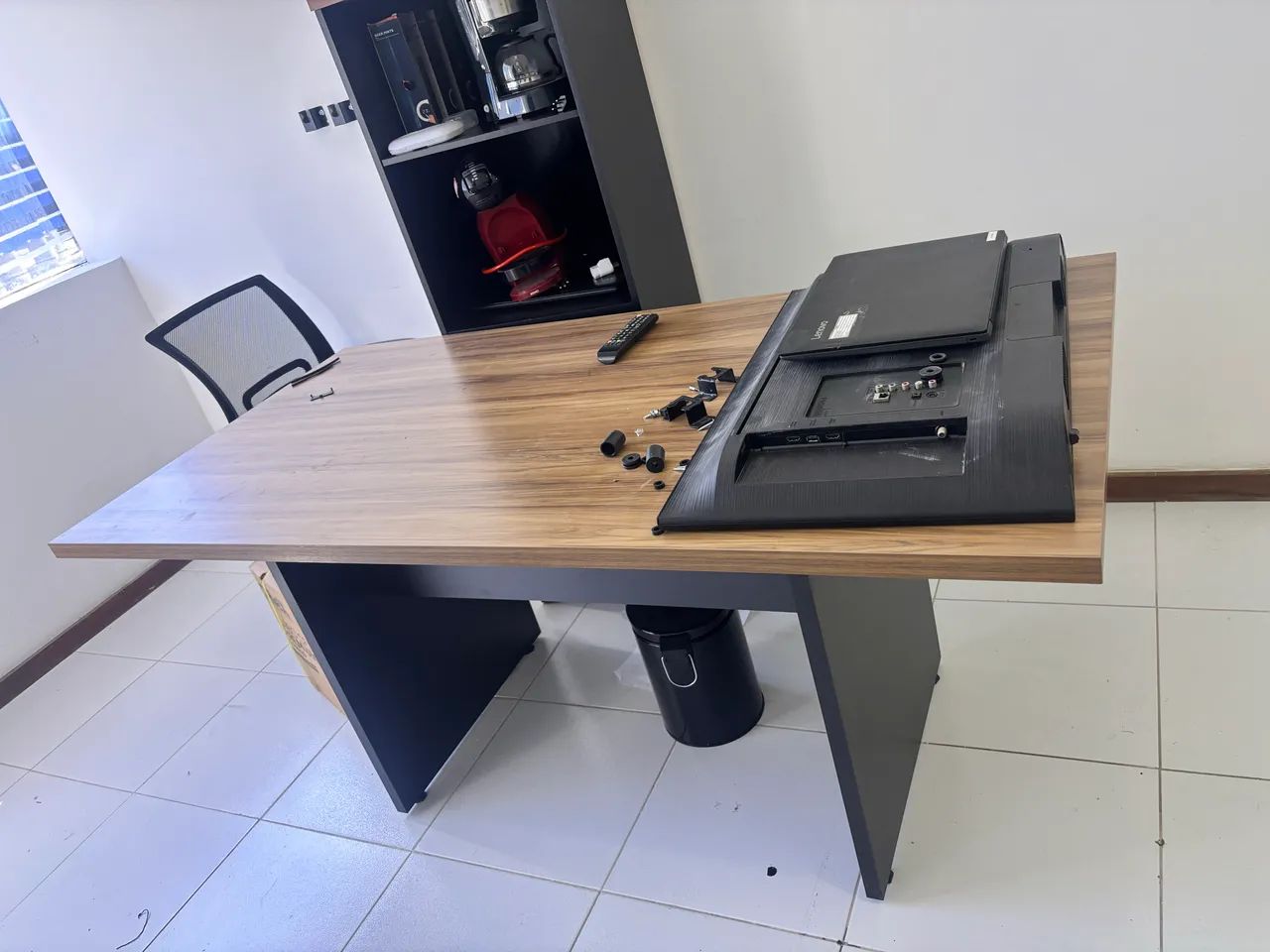 IMPRESSORA E MESA REUNIÃO 