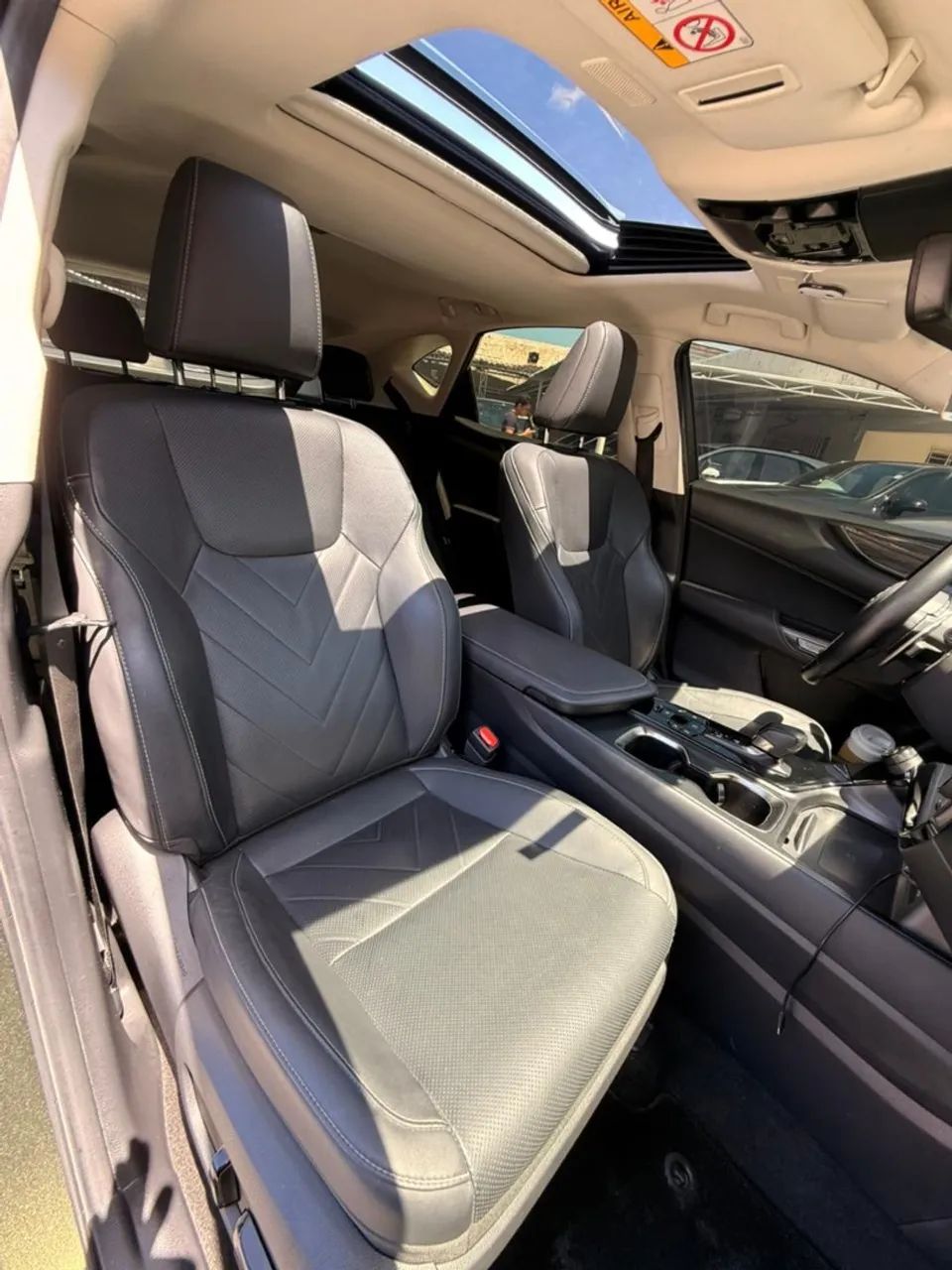 Lexus NX-350h Luxury 2.5 16V Aut. (hybrid), foto 14 de 20