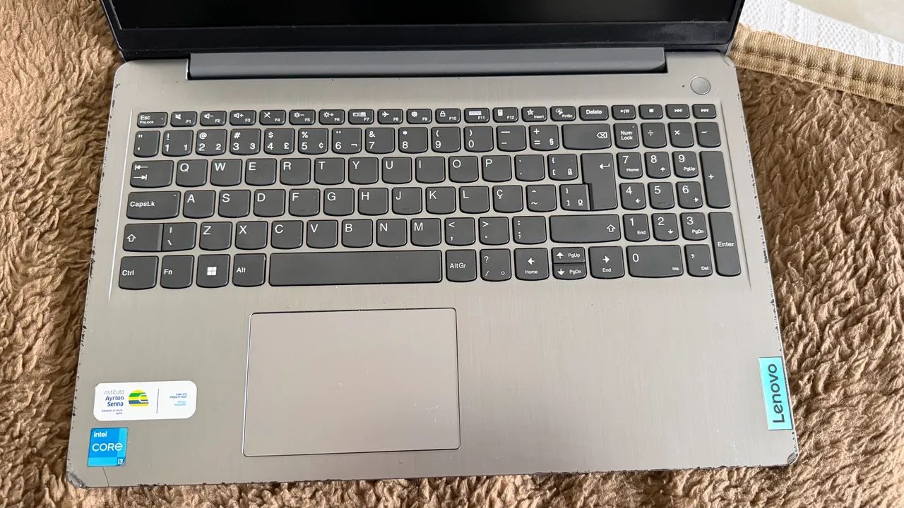 Lenovo IdeaPad 3 15ITL6.  - Foto 2