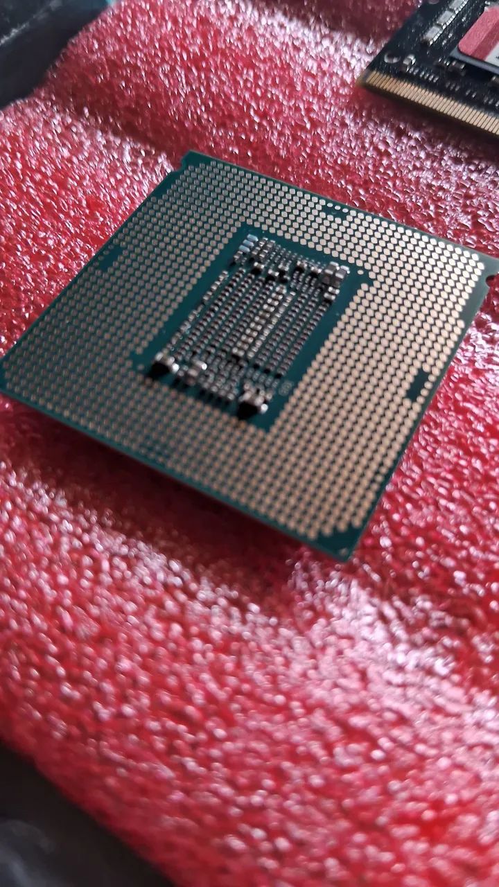 Processador Intel Core I5-9500t 2.20ghz Srf4d Para Desktop - Foto 3