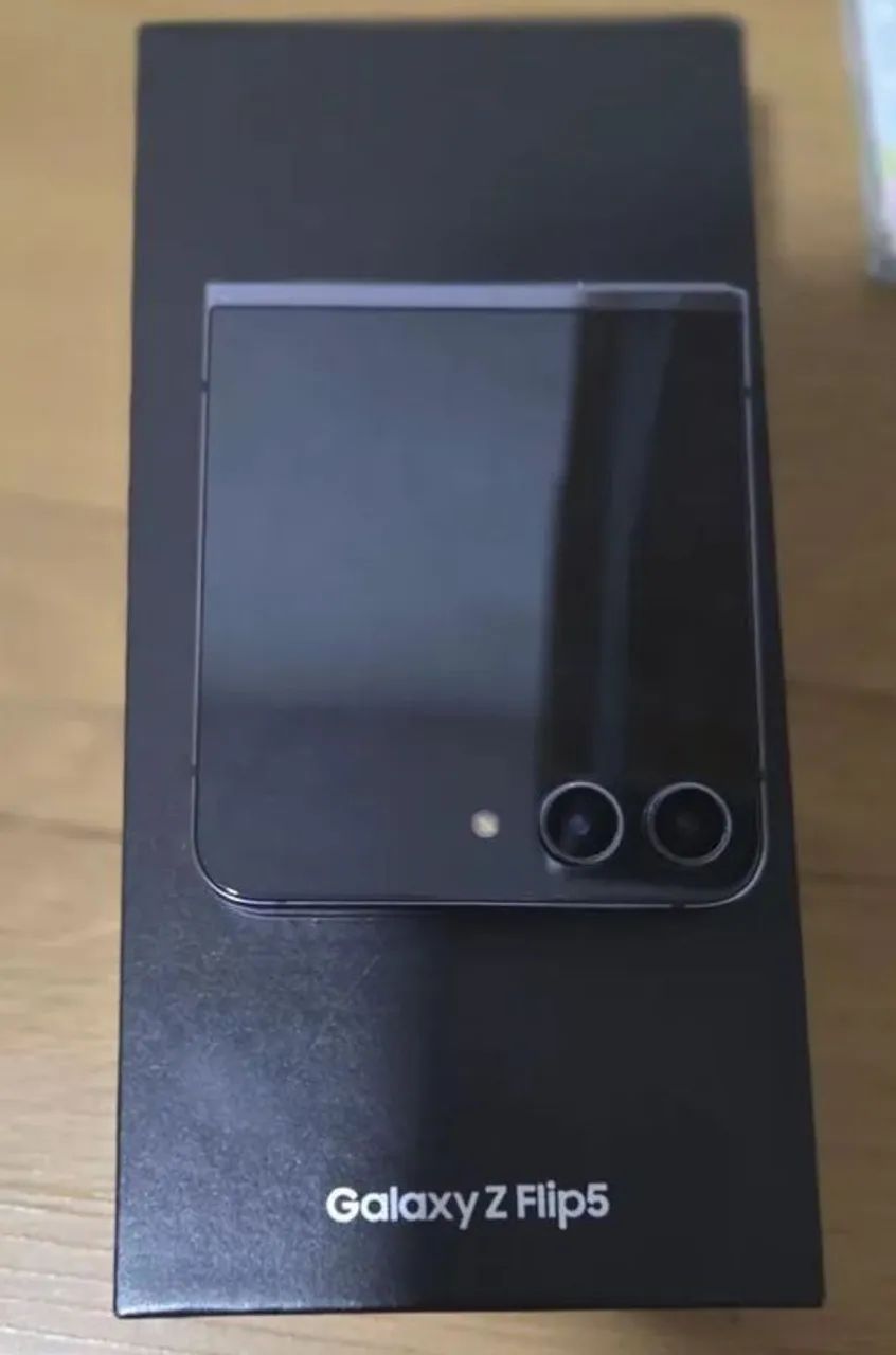 Celular Flip z 5 