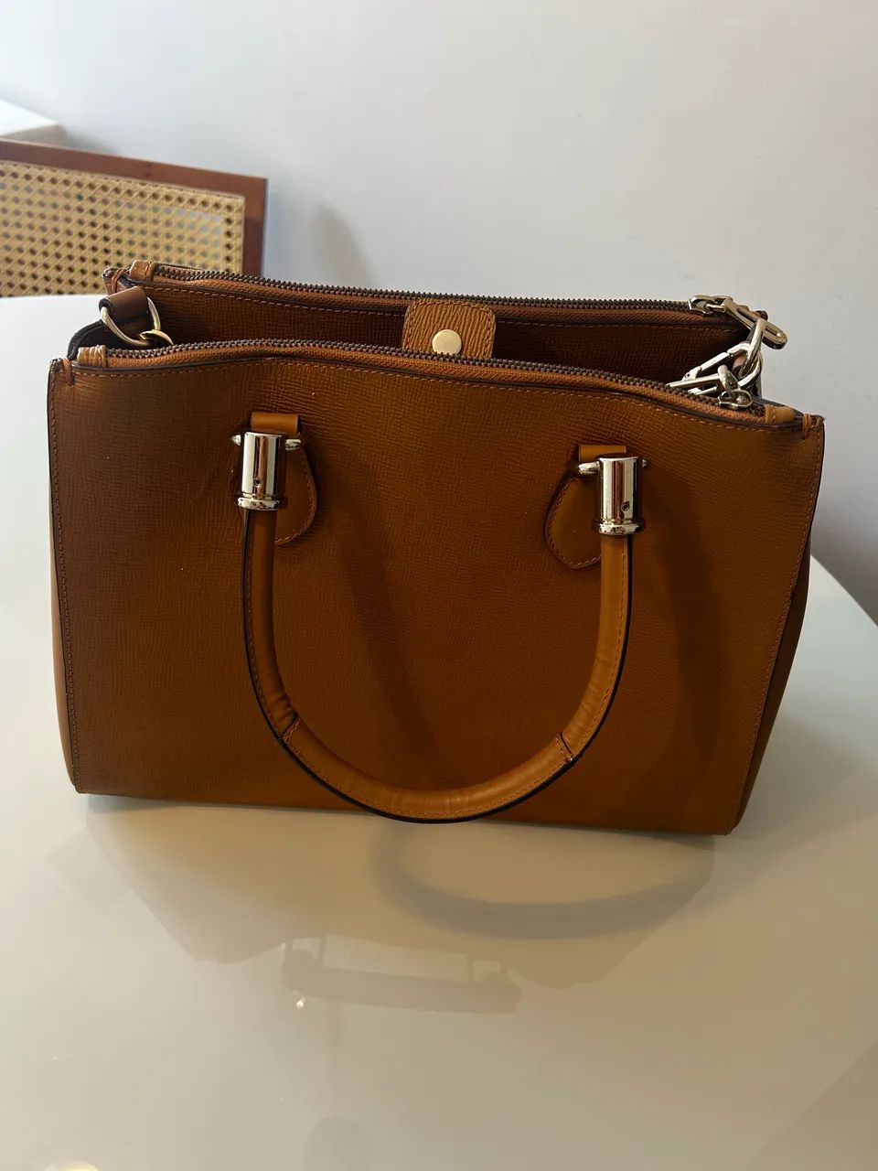Bolsa da Schutz caramelo  - Foto 5