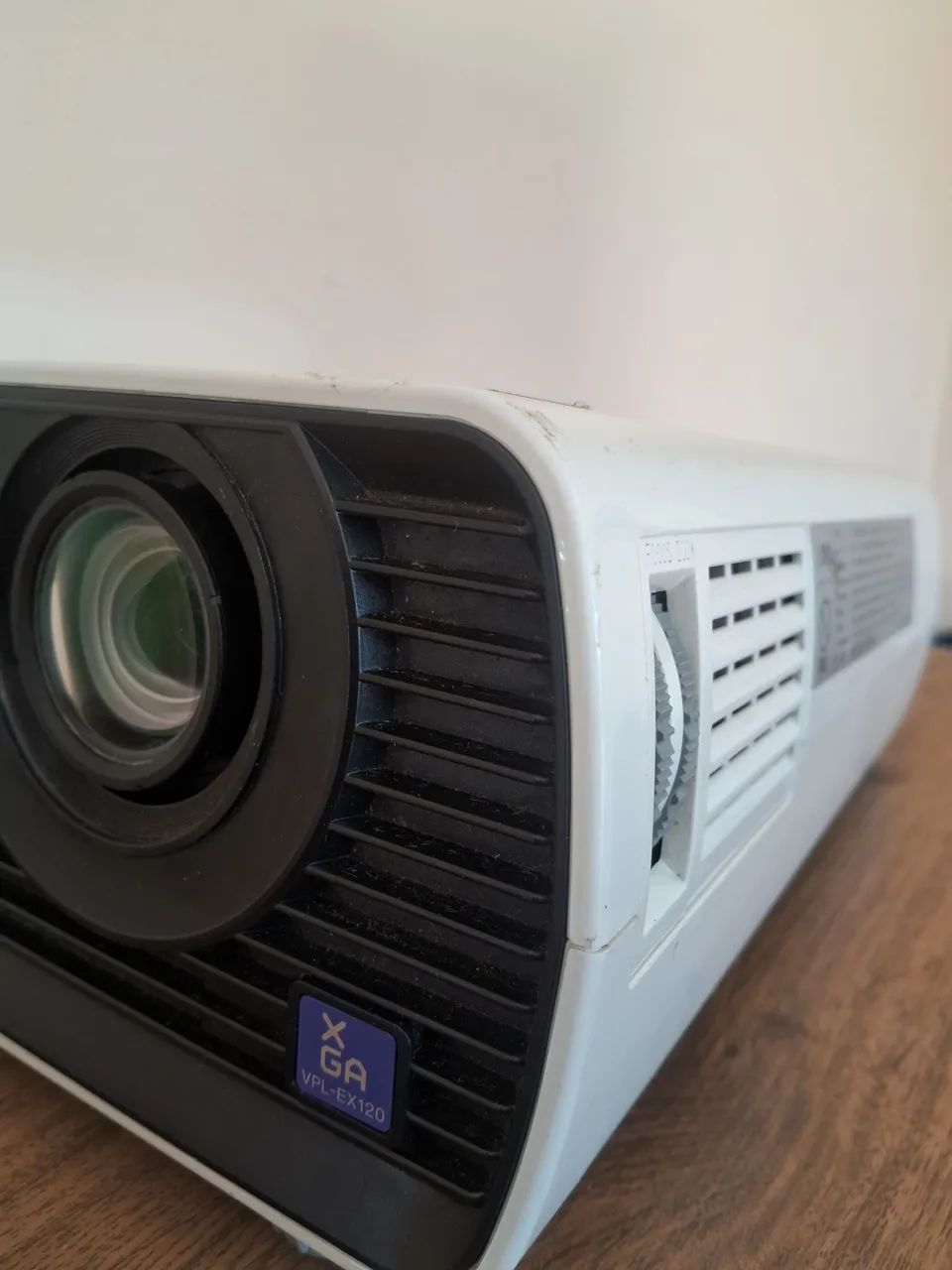 Projetor  Sony  EX120  (com defeito) - Foto 4