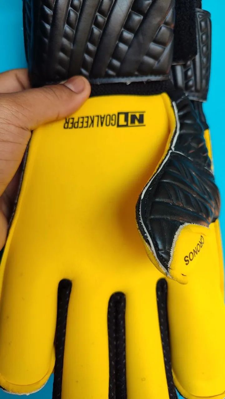 Luva Goleiro N1 Semi Profissional - Foto 3