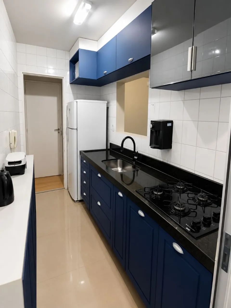 ARMÁRIO DE COZINHA 