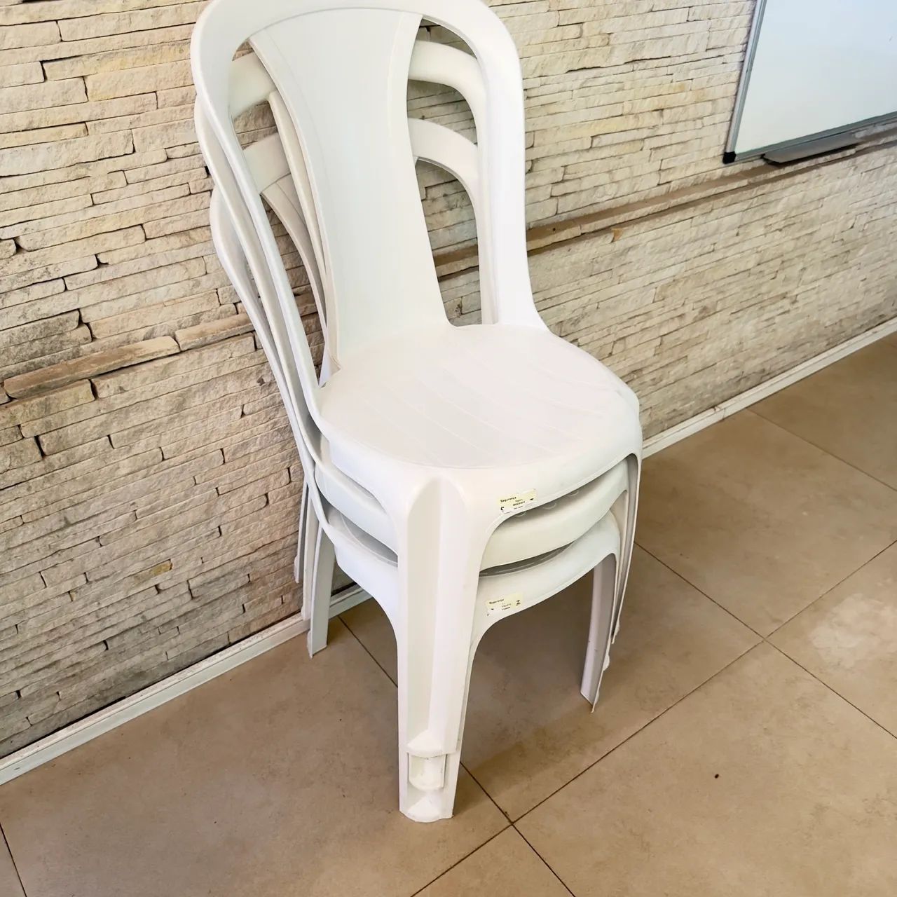 Cadeiras PVC 