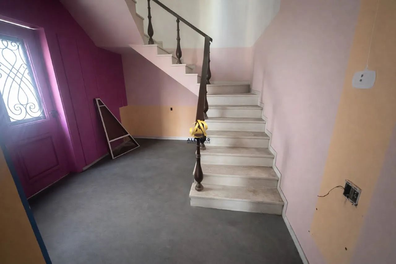 Casa Comercial com Dois Pavimentos e Pátio Interno na Praia da Costa  Vila Velha/ES - Foto 2