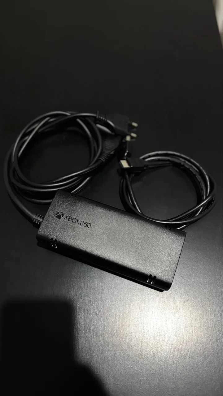 XBOX 360 - Super Slim - MUITO NOVO. - Foto 4
