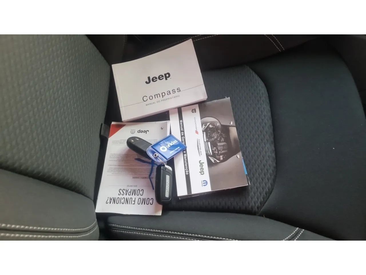 Jeep Compass SPORT T270 1.3 TB 4x2 Flex Aut., foto 17 de 17