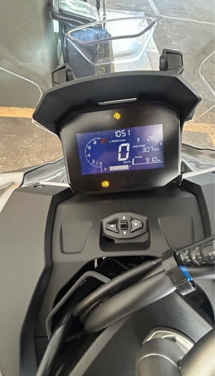 Honda adv 160  - Foto 3