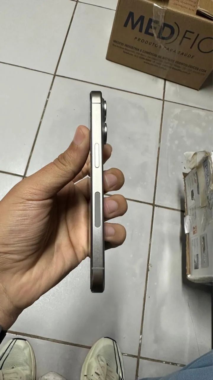 iPhone 15 pro 256gb - Foto 5
