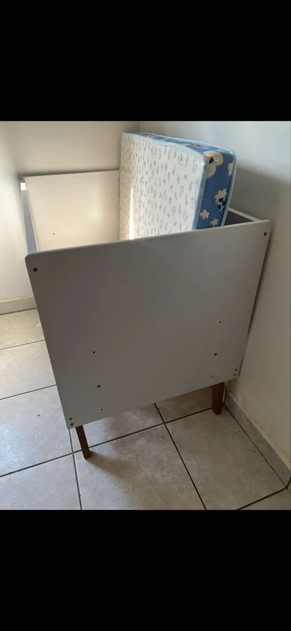 Berço e colchão 