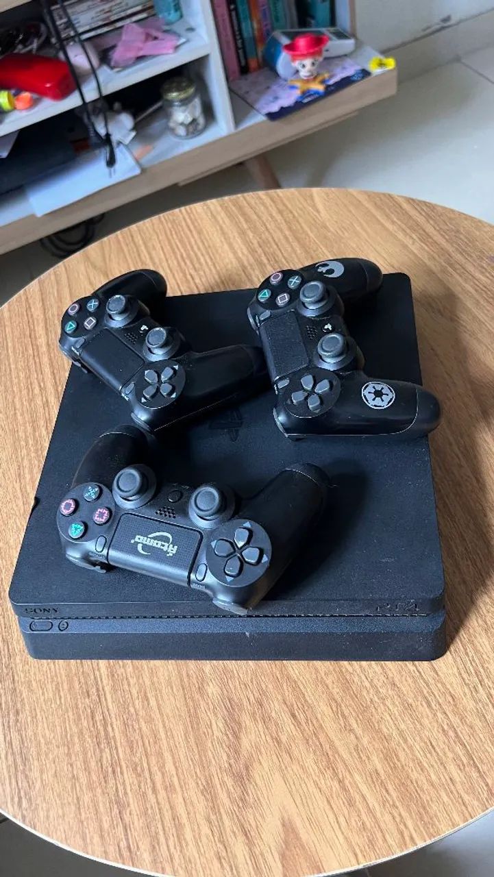 PS4 SLIM