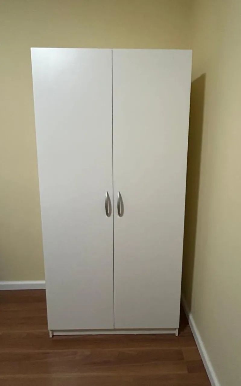 Armário multiuso 