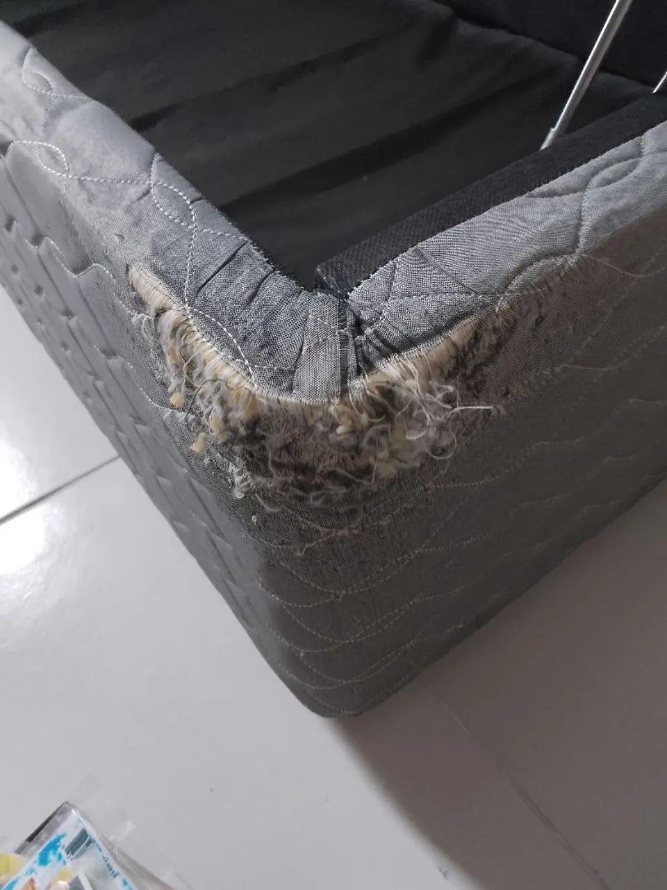 Cama box solteiro doaçao  - Foto 3
