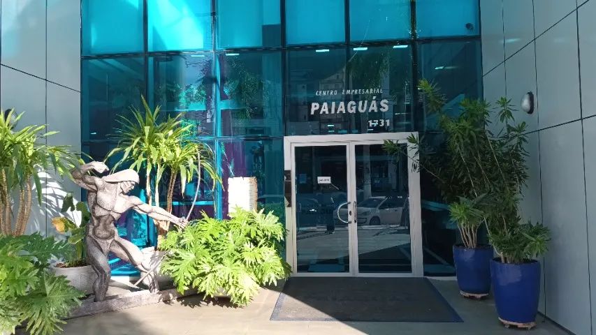 SALA COMERCIAL COM GARAGEM ED. CENTRO EMPRESARIAL PAIAGUAS = AV. DO CPA - Foto 3