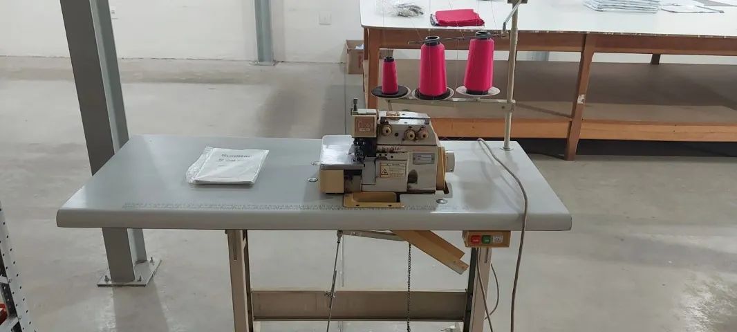 Maquina de costura overloque - Foto 3