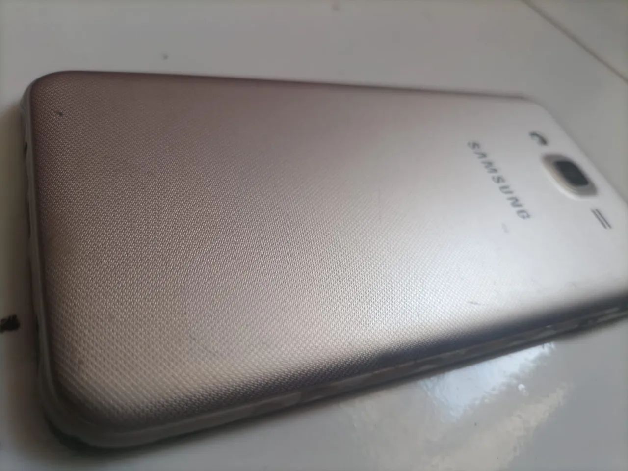 J7 neo  - Foto 2