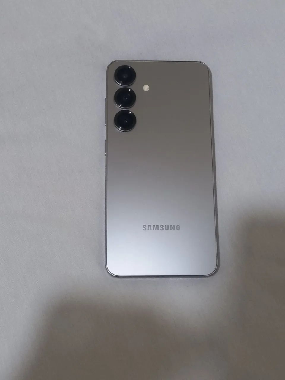 Galaxy S25 256gb TROCO POR IPHONE 17 - Foto 2