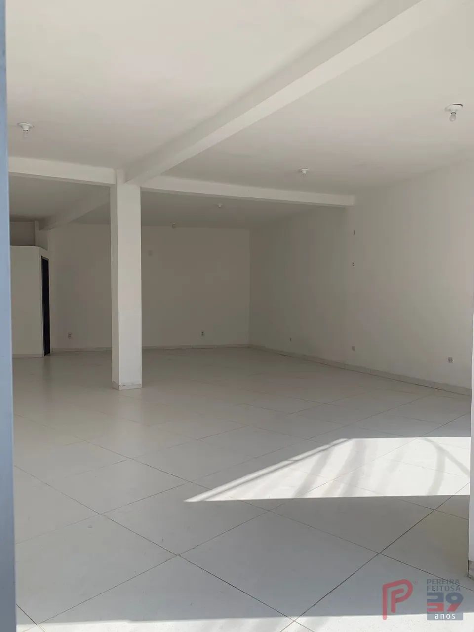 Excelente Ponto Comercial na Av. Principal do Filipinho! - Foto 2