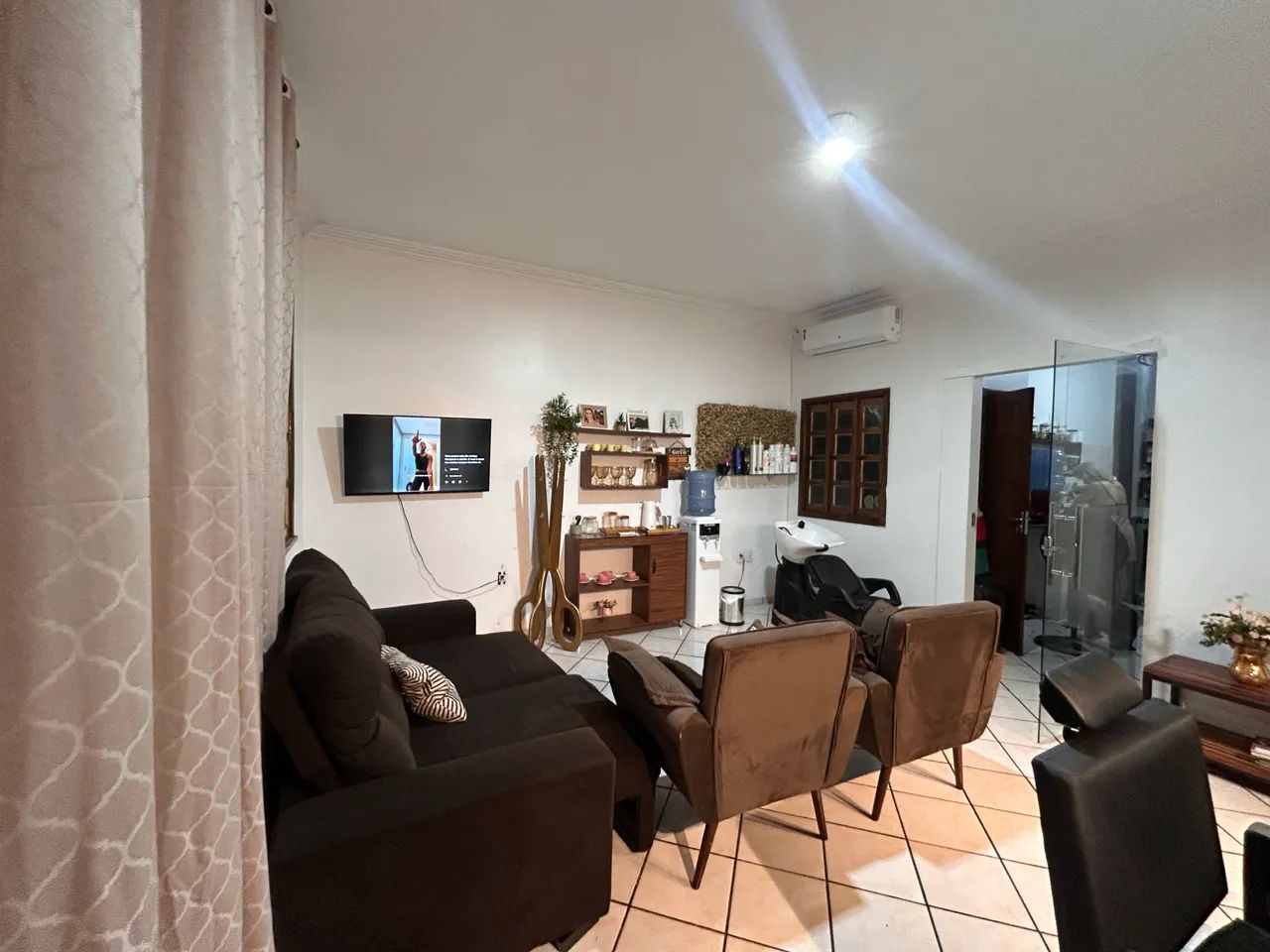 Vende-se salão de beleza completo  - Foto 2