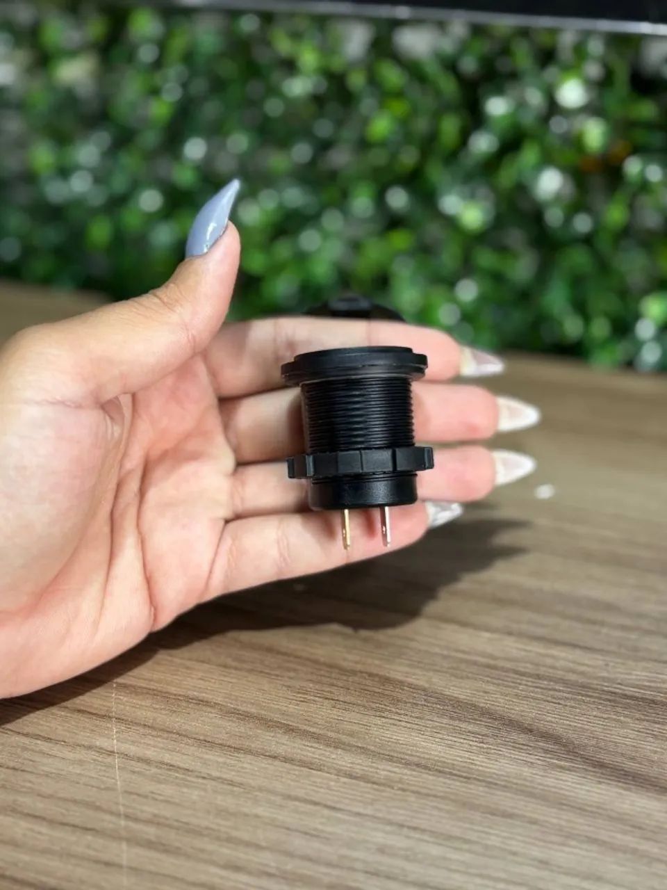 Carregador Veicular Embutido com Entrada Tipo C e USB - Foto 3