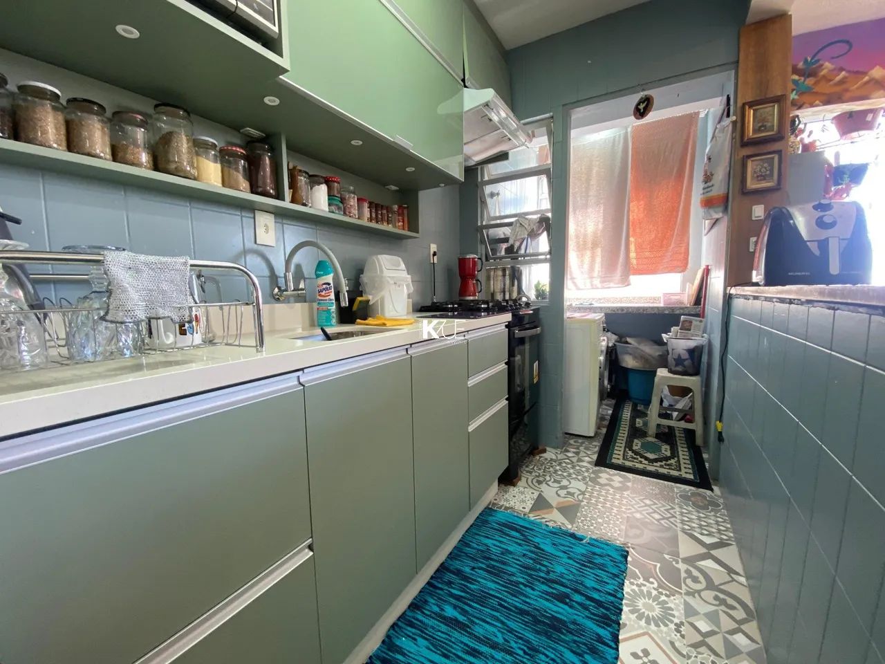 Apartamento 3 dormitórios em Capoeiras.