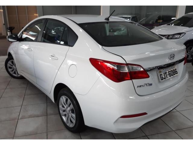 HYUNDAI HB20S 1.0 COMFORT PLUS 12V 2017 - Foto 4