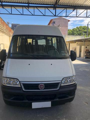 Ducato Minibus - Único Dono 15p 2014 - Com Ar Condicionado - Foto 3