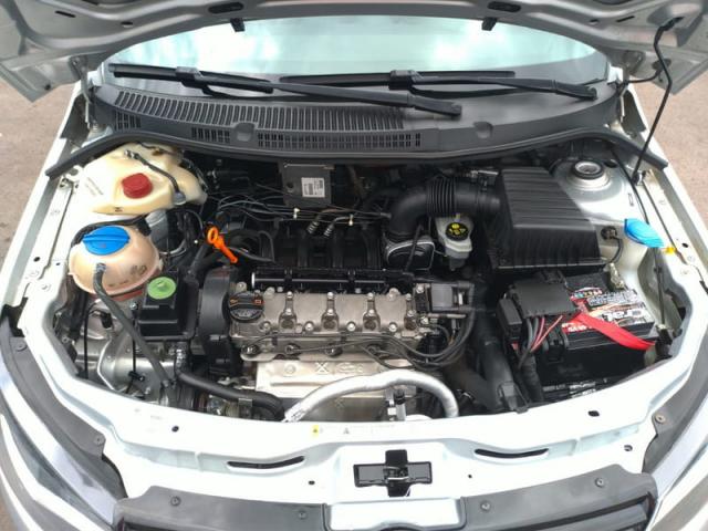 VOLKSWAGEN VOYAGE CITY 1.6 2013 - Foto 10