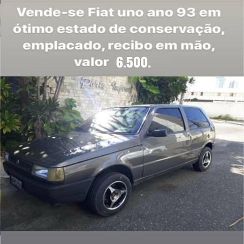 Fiat Uno 93 em ótimo estado de conservação