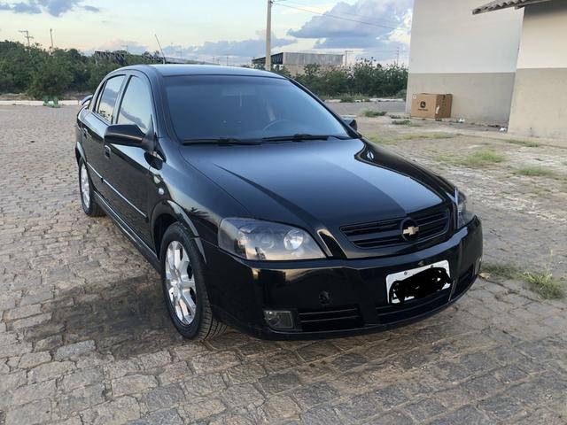 GM Astra 2010 - Foto 2