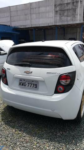 Vendo Chevrolet Sonic em ótimo estado whats - Foto 7