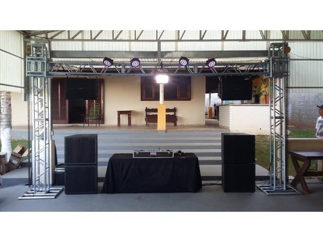 Dj, som e iluminaçao para seu evento