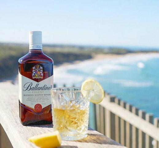 Ballantines finest 8 years 1 L