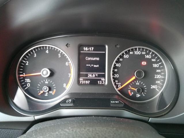 VOLKSWAGEN FOX 2015/2015 1.6 MSI COMFORTLINE 8V FLEX 4P MANUAL - Foto 4