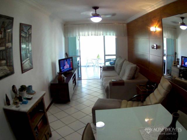 Maravilhoso 3 quartos, amplo e super bem localizado - Foto 10
