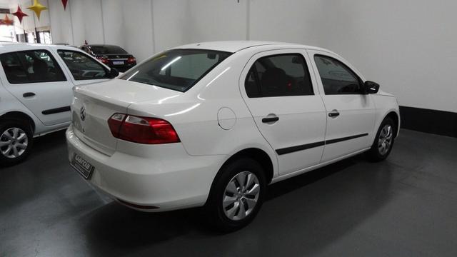 Volkswagen Voyage 1.0 (G6) Flex - Foto 6
