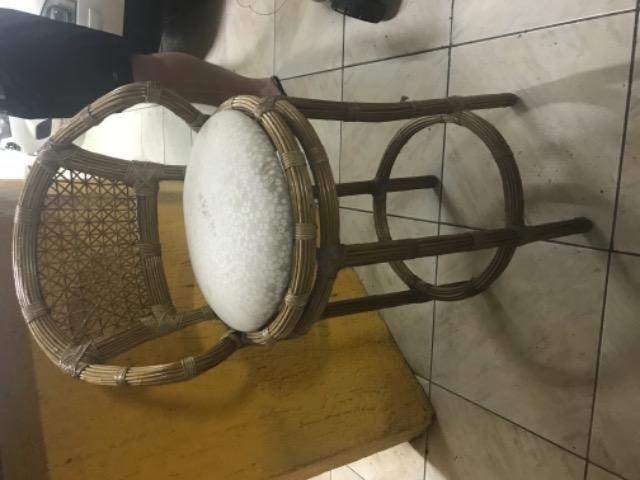 Conjunto de 3 bancos altos