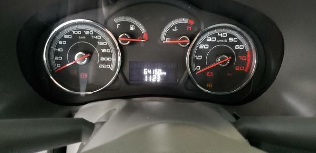 Fiat palio essence 1.6 mecânico - Foto 8