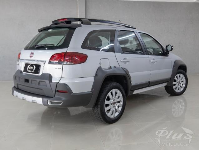Fiat Palio Weekend ADVENTURE 4P - Foto 7