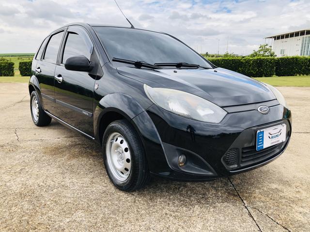 Ford Fiesta 1.0 8v flex 2011 Vendo, troco e financio - Foto 3