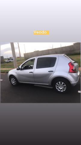 Sandero Completo