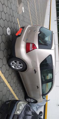Vendo Livina 1.6 S 2010