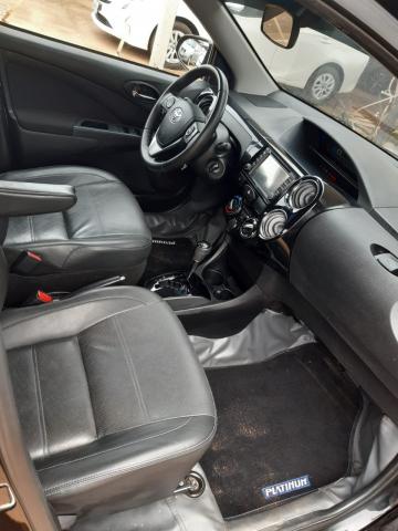 ETIOS 2017/2018 1.5 PLATINUM 16V FLEX 4P AUTOMÁTICO - Foto 8