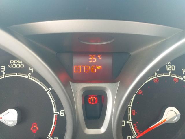 New fiesta 1.6 sedan 2011/2011 com 7 airbargs - Foto 10